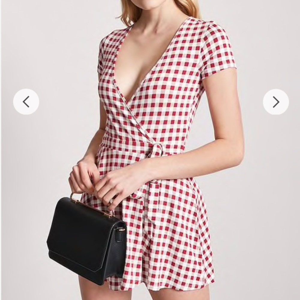 Forever 21 gingham romper red and white S